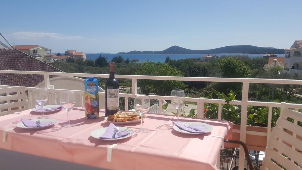 Adria Sun Apartments Водице Екстериор снимка